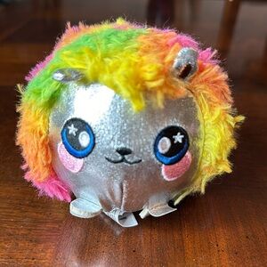 Squeezamals 3.5"  Squish Plush Punky the Hedgehog #5447